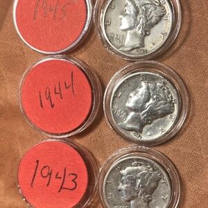 (Lot of 3) choice-gem MERCURY silver U.S. dimes. 1943p, 1944p & 1945 s